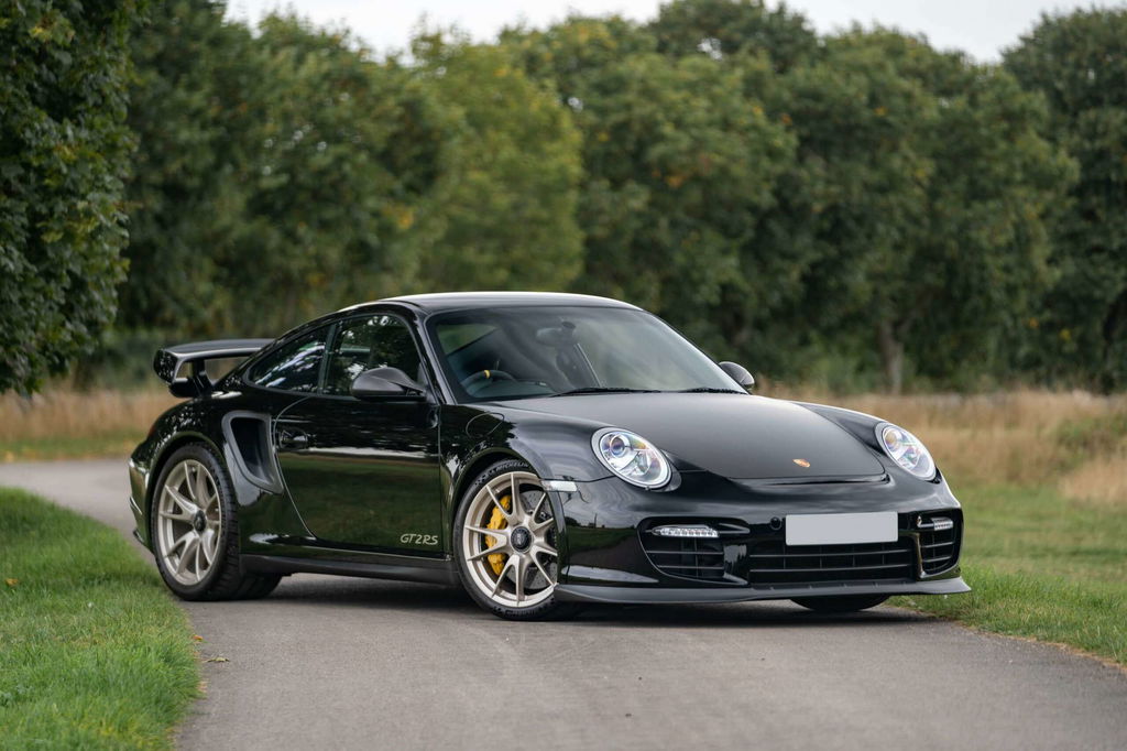 Porsche 997 GT2 RS 2010 - elferspot.com - Marktplatz für Porsche Sportwagen